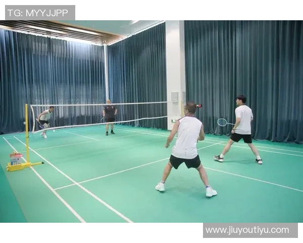 武汉羽毛球队耐力训练揭秘助力运动员在赛场上展现最佳状态 武汉羽毛球队耐力训练揭秘助力运动员在赛场上展现最佳状态