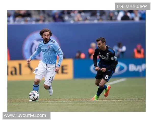 羽毛球深度解析北京羽毛球队的进攻策略与欧冠足球的关联性 羽毛球深度解析北京羽毛球队的进攻策略与欧冠足球的关联性